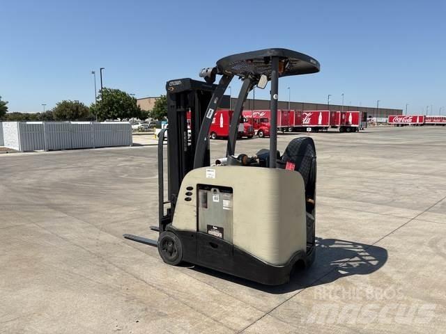 Crown RC5500 Elektro Stapler