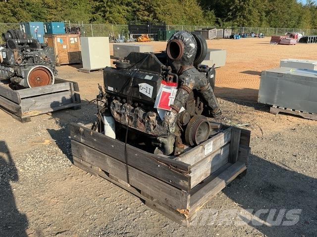 Cummins V903 Motoren