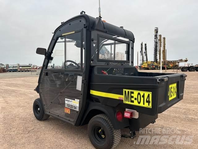 Cushman 800E Sonstige Baumaschinen