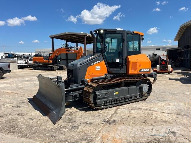 Develon DD100 Bulldozer