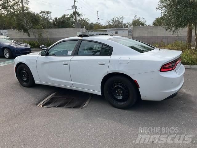 Dodge Charger PKWs
