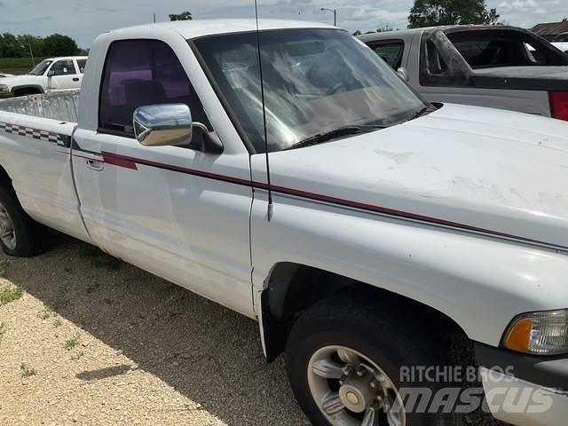 Dodge Ram 2500 Andere Transporter