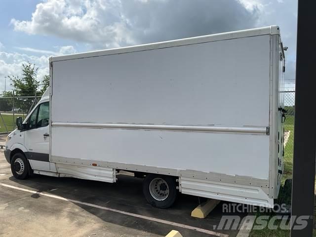 Dodge Sprinter Lieferwagen