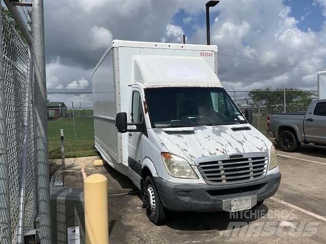 Dodge Sprinter Lieferwagen