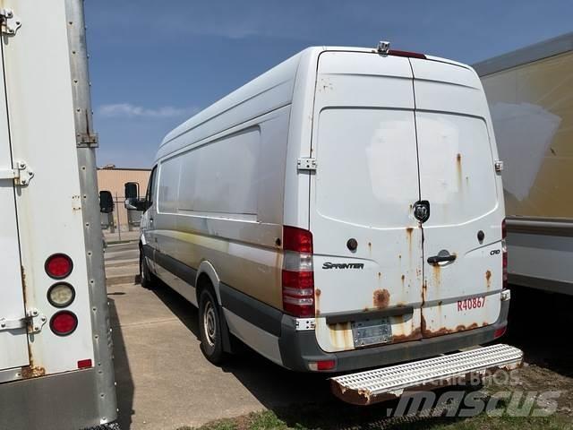Dodge Sprinter Lieferwagen