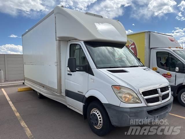 Dodge Sprinter Lieferwagen