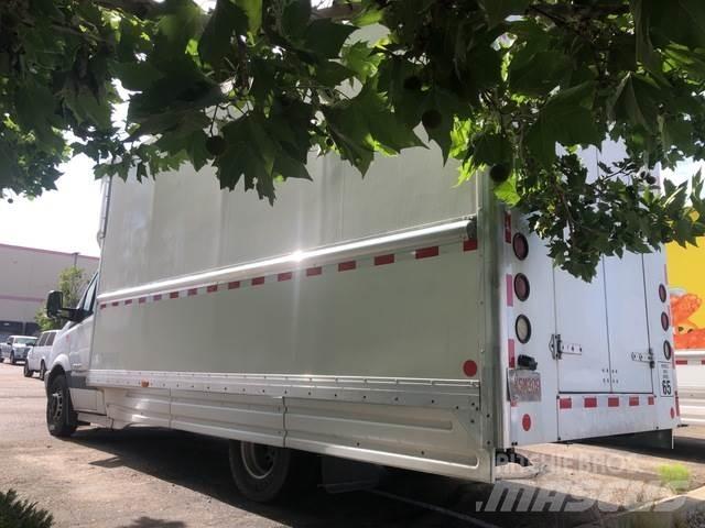 Dodge Sprinter Lieferwagen