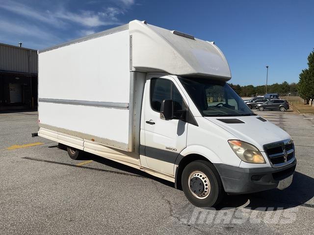 Dodge Sprinter Lieferwagen