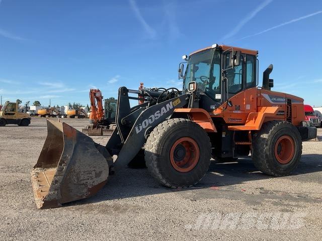 Doosan DL250-5 Radlader