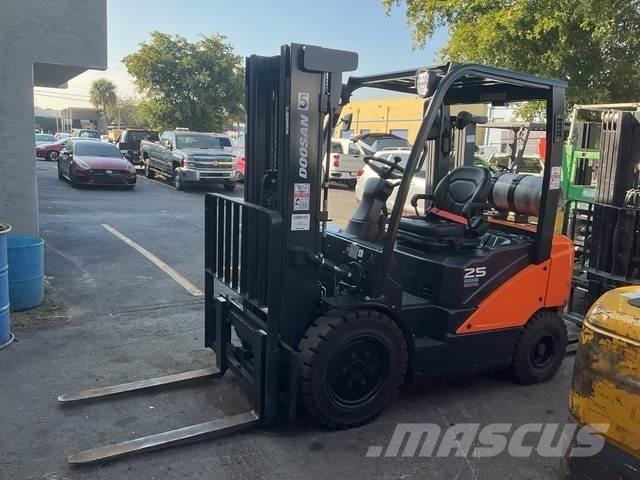 Doosan G25E-7 Andere Gabelstapler