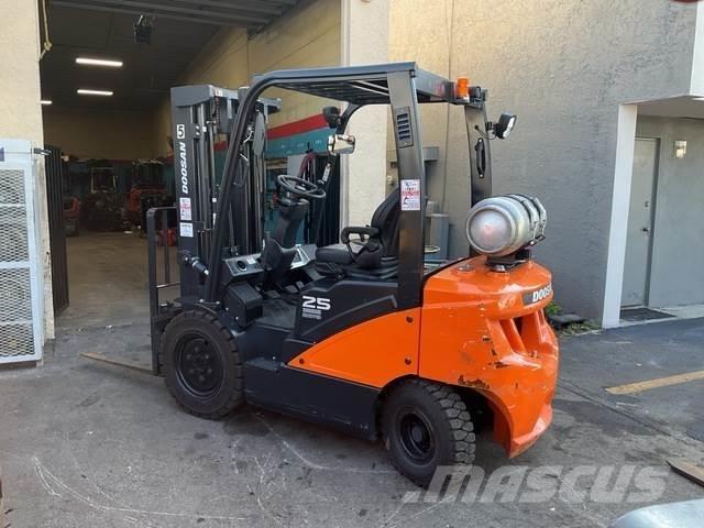 Doosan G25E-7 Andere Gabelstapler