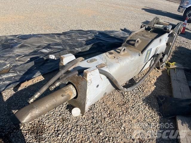 Epiroc EC180 Hammer / Brecher