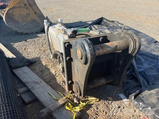 Epiroc EC180 Hammer / Brecher