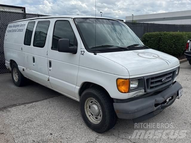 Ford  Kastenaufbau