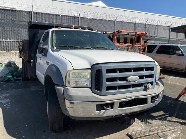 Ford 550 Kipper