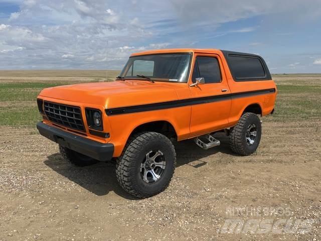 Ford Bronco PKWs