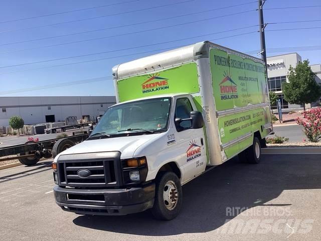 Ford E-350 Kastenaufbau