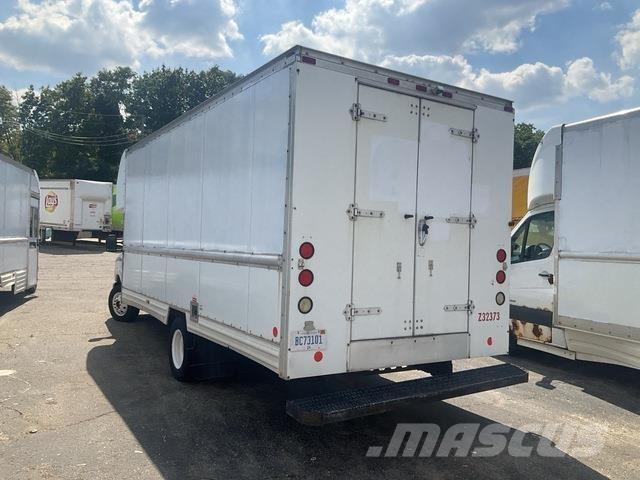 Ford E-350 Lieferwagen