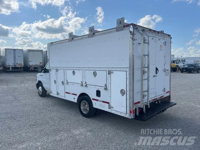 Ford E-450 Pickup/Pritschenwagen