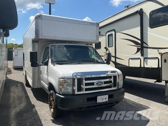 Ford E-450 Kastenaufbau
