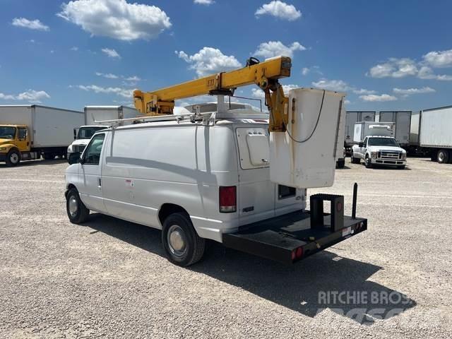 Ford E350 Kastenaufbau