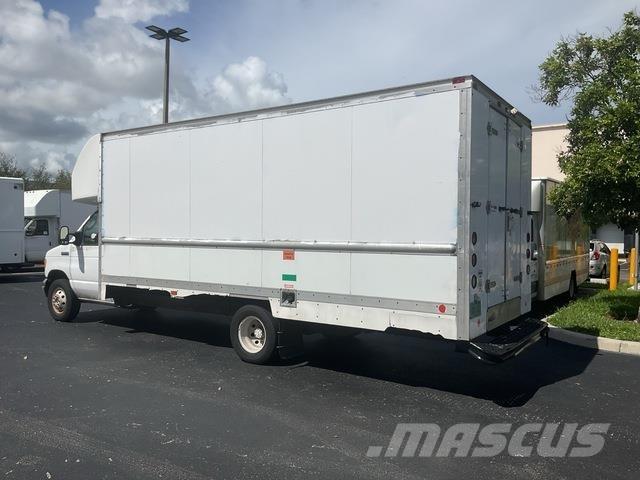 Ford E350 Kastenaufbau