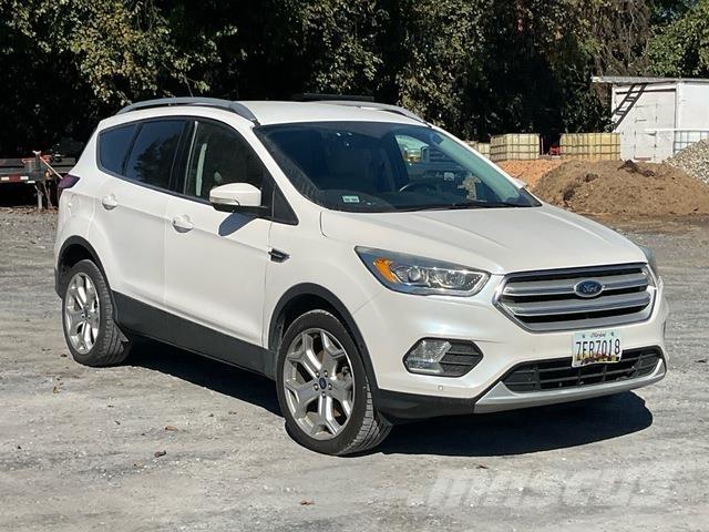 Ford Escape PKWs