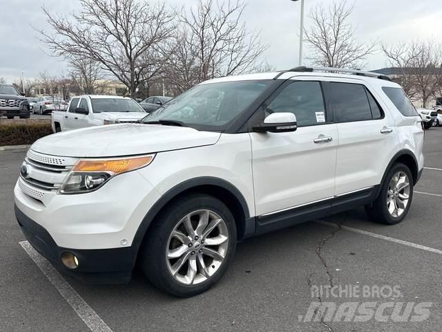 Ford Explorer PKWs