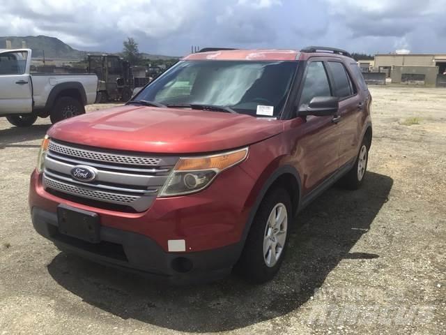 Ford Explorer PKWs