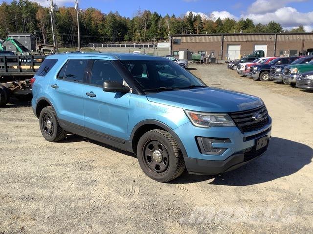 Ford Explorer PKWs