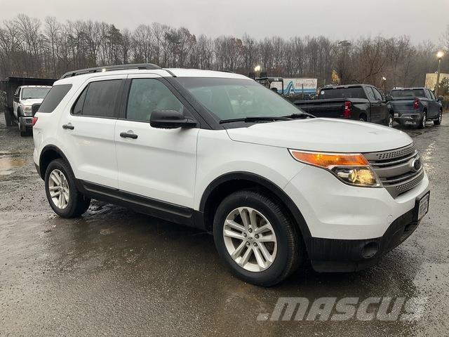 Ford Explorer PKWs