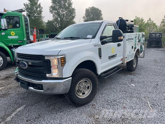 Ford F-250 Kommunal-Sonderfahrzeuge