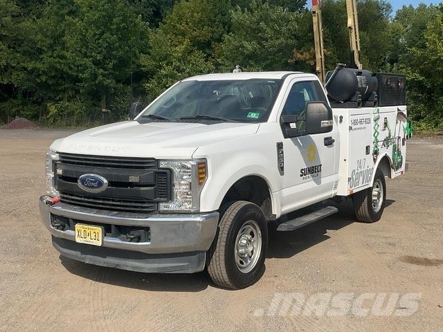 Ford F-250 Kommunal-Sonderfahrzeuge