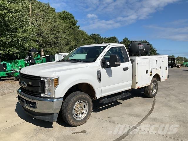 Ford F-250 Kommunal-Sonderfahrzeuge