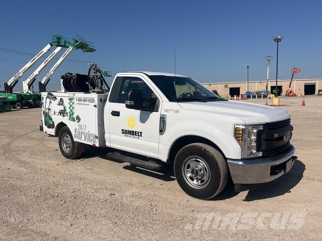 Ford F-250 Kommunal-Sonderfahrzeuge