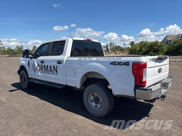 Ford F-250 Pickup/Pritschenwagen