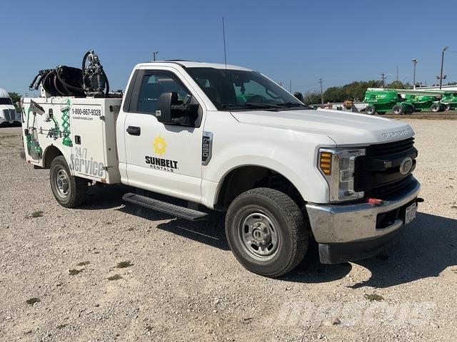 Ford F-250 Kommunal-Sonderfahrzeuge