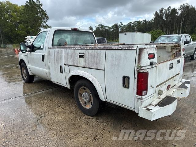 Ford F-250 Pickup/Pritschenwagen