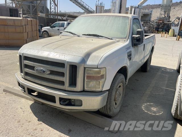 Ford F-250 Pickup/Pritschenwagen