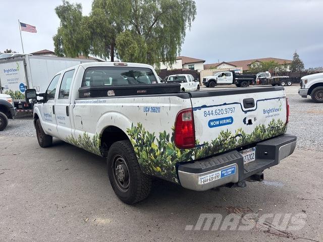 Ford F-250 Pickup/Pritschenwagen