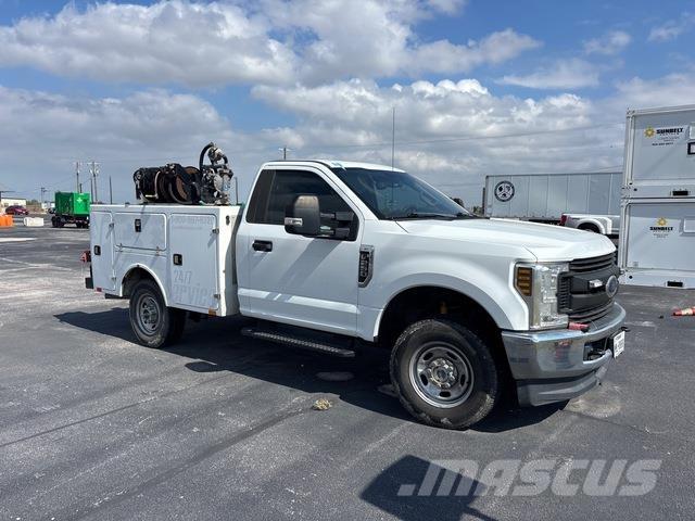 Ford F-250 Kommunal-Sonderfahrzeuge