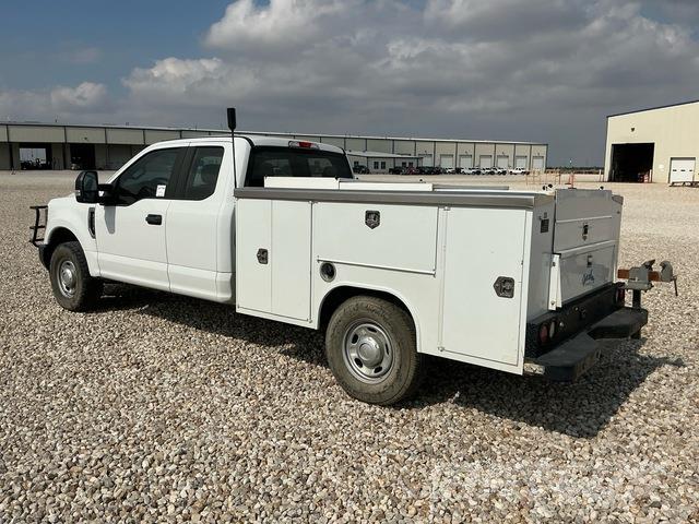 Ford F-250 Pickup/Pritschenwagen