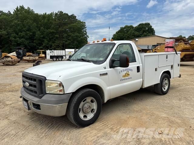 Ford F-350 Pickup/Pritschenwagen