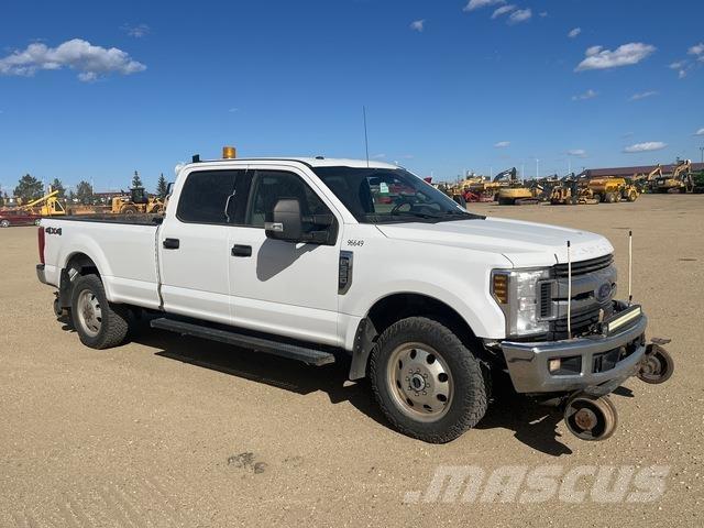 Ford F-350 Pickup/Pritschenwagen