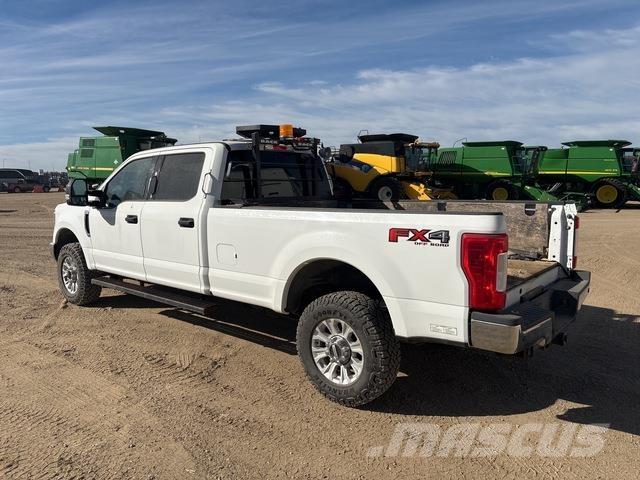 Ford F-350 Pickup/Pritschenwagen