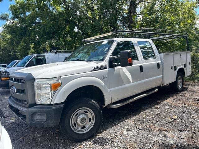 Ford F-350 Pickup/Pritschenwagen