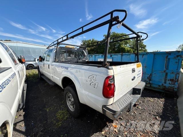 Ford F-350 Pickup/Pritschenwagen