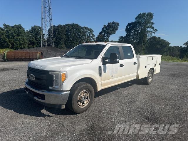 Ford F-350 Kommunal-Sonderfahrzeuge