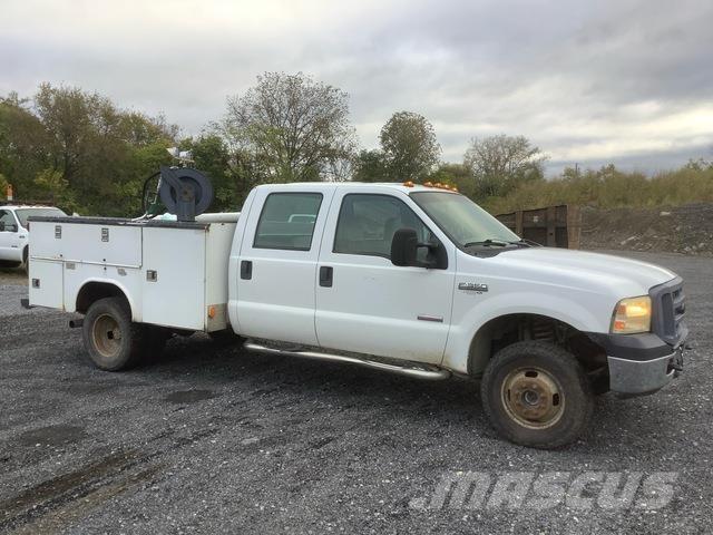 Ford F-350 Pickup/Pritschenwagen