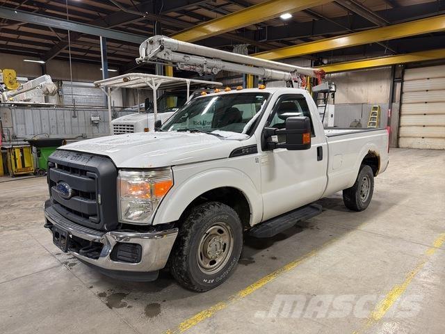 Ford F-350 Pickup/Pritschenwagen